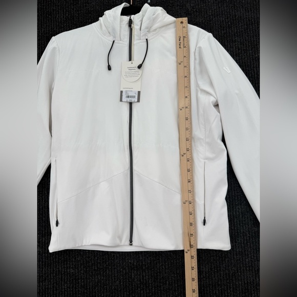 NWT Vuori Chiled Out Full Zip White Medium - Picture 10 of 12